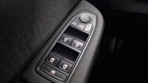 Renault Clio Techno TCe 90 (67kw)