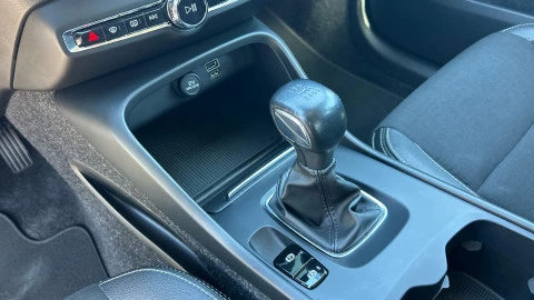 Volvo XC40 2.0 D3 Business Plus