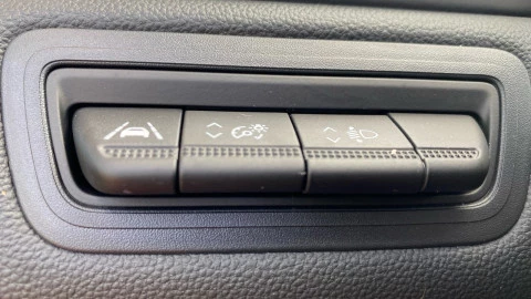 Renault Captur techno Fast Track E-Tech híbrido 105 kW