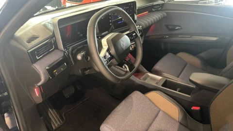 Renault 5 E-Tech 150 Comfort Range Techno