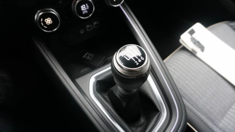 Renault Clio Techno TCe 90 (67kw)