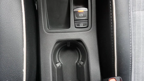 Renault Clio Techno TCe 90 (67kw)