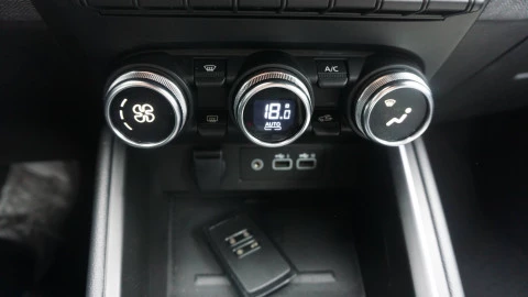 Renault Clio Techno TCe 90 (67kw)