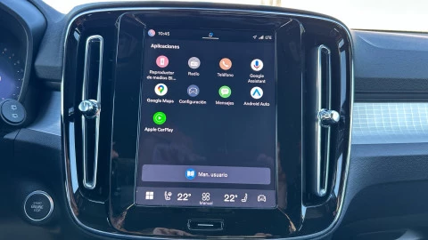 Volvo XC40 2.0 B3 G Plus Dark Auto