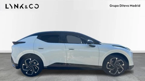 Lynk & Co 02 BEV 66kWh More 200 kW (272 CV)