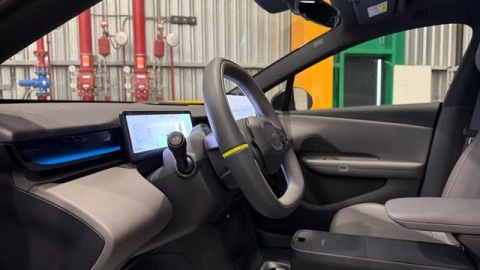 Lynk & Co 02 BEV 66kWh More 200 kW (272 CV)