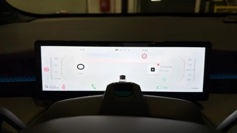 Lynk & Co 02 BEV 66kWh More 200 kW (272 CV)