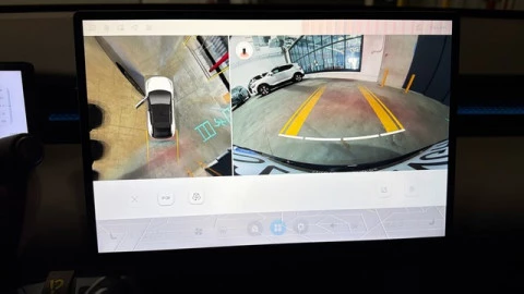 Lynk & Co 02 BEV 66kWh More 200 kW (272 CV)