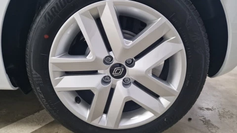 Renault Clio Evolution full hybrid E-Tech 145 (103Kw)