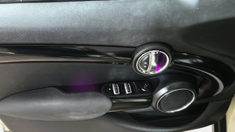 MINI COOPER 5 PUERTAS