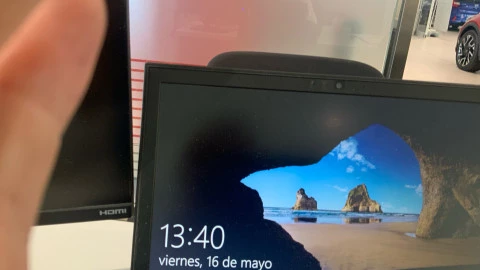 Lexus UX 2.0 250h Business