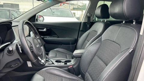 Kia Niro 1.6 GDi HEV 104kW (141CV) Drive