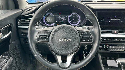 Kia Niro 1.6 GDi HEV 104kW (141CV) Drive