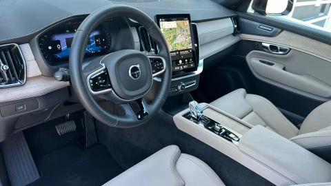 Volvo XC90 2.0 B5 Gasolina AWD Plus Bright Auto