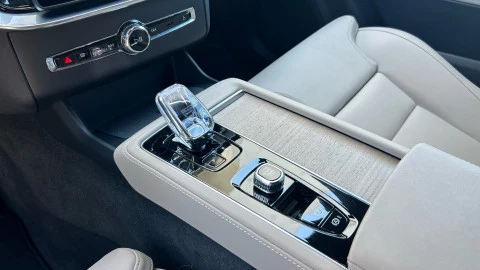 Volvo XC90 2.0 B5 Gasolina AWD Plus Bright Auto