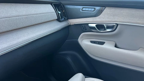 Volvo XC90 2.0 B5 Gasolina AWD Plus Bright Auto