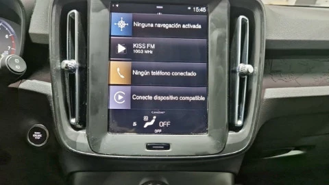 Volvo XC40 1.5 T2 Essential Auto