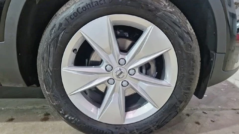 Volvo XC40 1.5 T2 Essential Auto