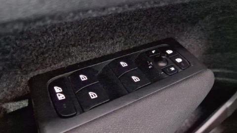 Volvo XC40 1.5 T2 Essential Auto