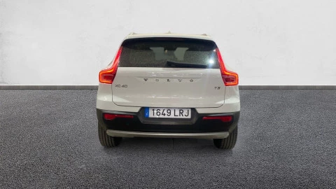 Volvo XC40 1.5 T3 Momentum Pro