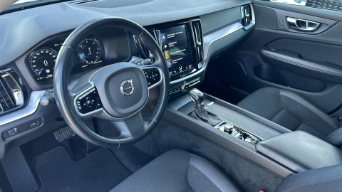 Volvo V60 Cross Country 2.0 D4 AUTO AWD