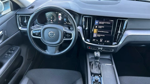 Volvo V60 Cross Country 2.0 D4 AUTO AWD