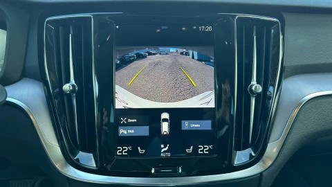 Volvo V60 Cross Country 2.0 D4 AUTO AWD