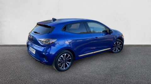 Renault Clio Techno E-Tech full hybrid 145 (103kw)