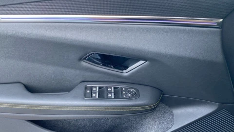 Renault Megane E-Tech Techno 160kW (220CV) autonomía confort