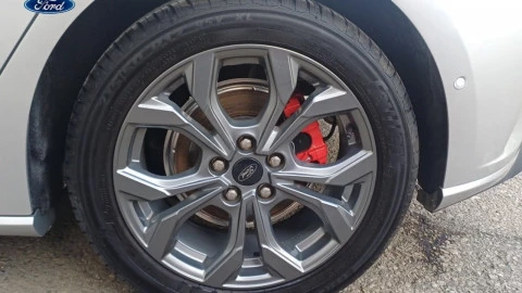 Ford Focus 1.0 Ecoboost MHEV 92kW ST-Line X