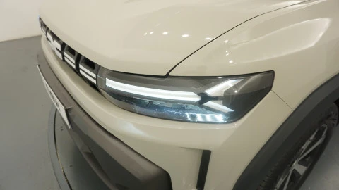 Dacia Duster Journey hybrid 155