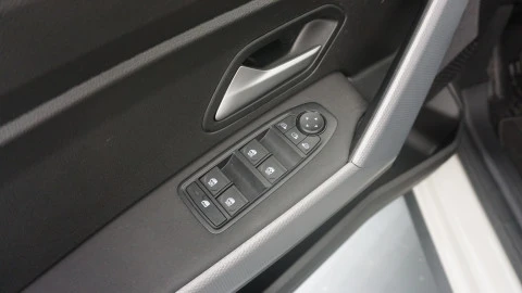 Dacia Duster Journey hybrid 155