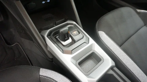 Dacia Duster Journey hybrid 155