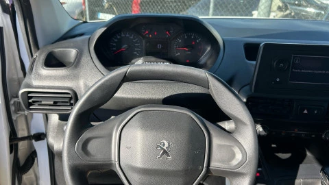 Peugeot Partner Standard 600kg BlueHDi 73kW