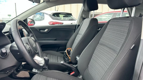 Kia Stonic 1.0 T-GDi 74kW (100CV) MHEV MT Drive