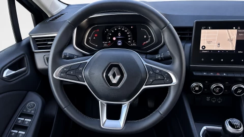 Renault Clio Zen TCe 67 kW (91CV)