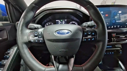 Ford Focus 1.0 Ecoboost MHEV 92kW ST-Line