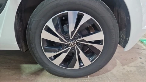 Volkswagen Polo Advance 1.0 TSI 70kW (95CV)