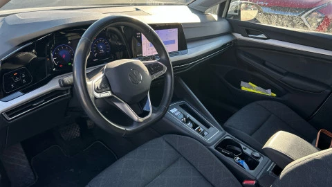 Volkswagen Golf Life 1.0 eTSI 81kW (110CV) DSG