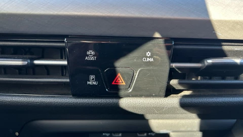 Volkswagen Golf Life 1.0 eTSI 81kW (110CV) DSG