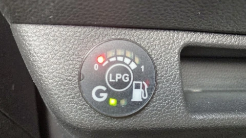 Renault Clio evolution Eco-G 100cv (74kW)