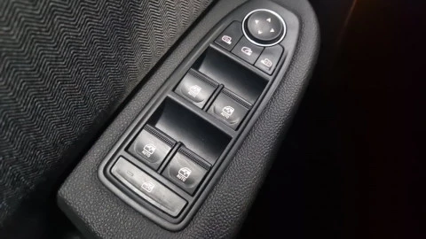 Renault Clio techno Eco-G 100cv (74kW)