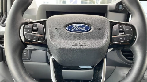 Ford Transit Custom  Van 2.5 Duratec Sport 320 L1 171kW
