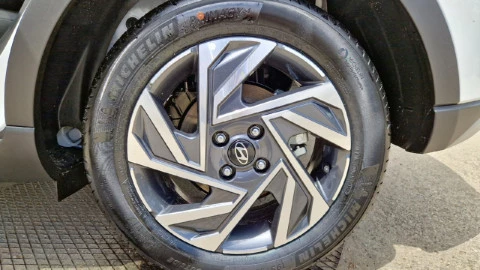 Hyundai Bayon 1.0 TGDI 74kW (100CV) 48V Maxx
