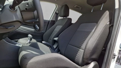 Hyundai Bayon 1.0 TGDI 74kW (100CV) 48V Maxx