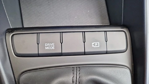 Hyundai Bayon 1.0 TGDI 74kW (100CV) 48V Maxx