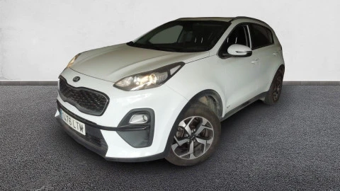 Kia Sportage 1.6 MHEV Business 100kW (136CV) 4x4