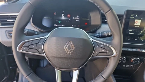 Renault Clio Evolution TCe 90 (67kw)