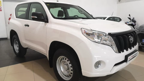 Toyota Land Cruiser 2.8 D-4D GX