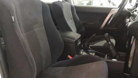 Toyota Land Cruiser 2.8 D-4D GX